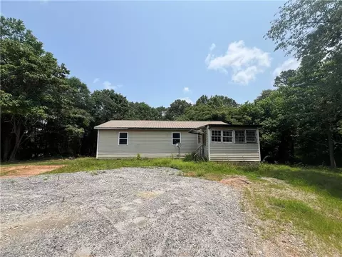60 Coltrane Rd, Dawsonville, GA 30534
