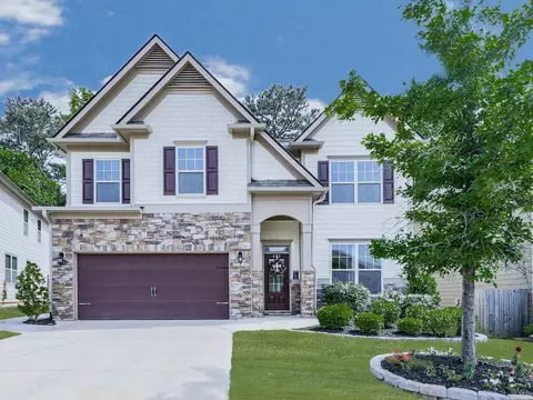 423 Livingston Pt, Acworth, GA 30102