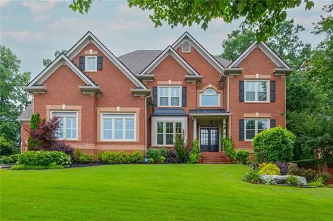 2688 Hidden Falls Dr NE, Buford, GA 30519