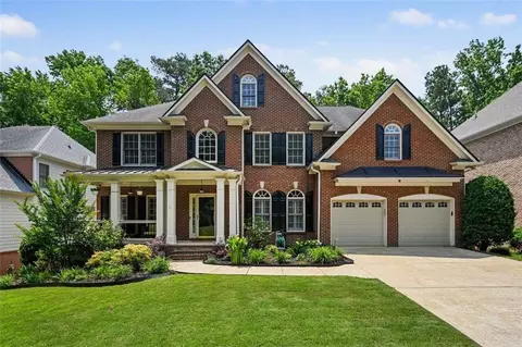 828 Ivy Cv NE, Norcross, GA 30071