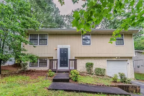 2139 Jonathan Ave, Lithonia, GA 30058