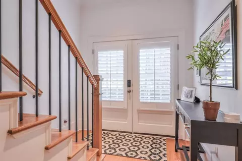 235 Founders Mill Ct, Roswell, GA 30075