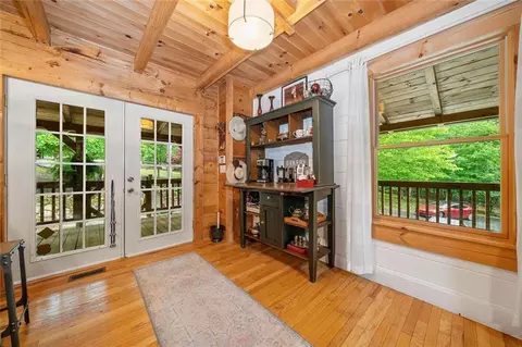 Entry Way - 521 E Valley Rd NE, Rydal, GA 30171 photo 1 of 3