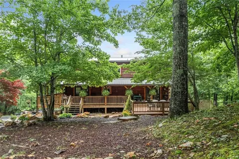 Exterior - 521 E Valley Rd NE, Rydal, GA 30171 photo 9 of 9