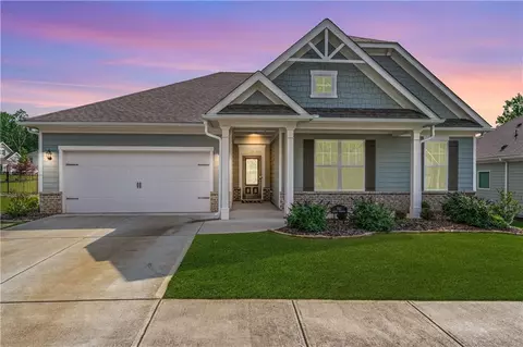341 Cherokee Dr, Waleska, GA 30183