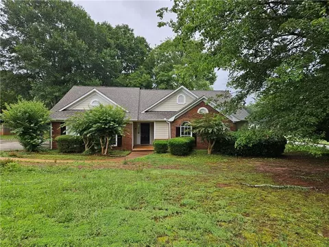 3502 Tiffany Dr SE, Conyers, GA 30013