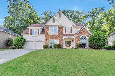 4360 Canterbury Walk Dr, Duluth, GA 30097