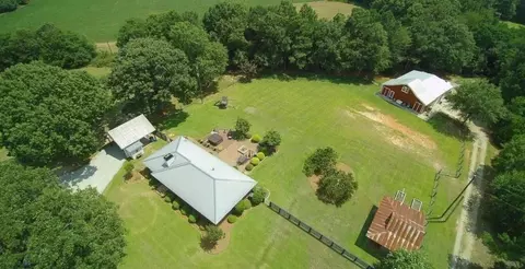 4967 Hawkins Academy Rd, Social Circle, GA 30025