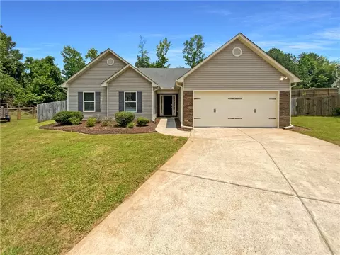 38 Frost Ln, Dawsonville, GA 30534