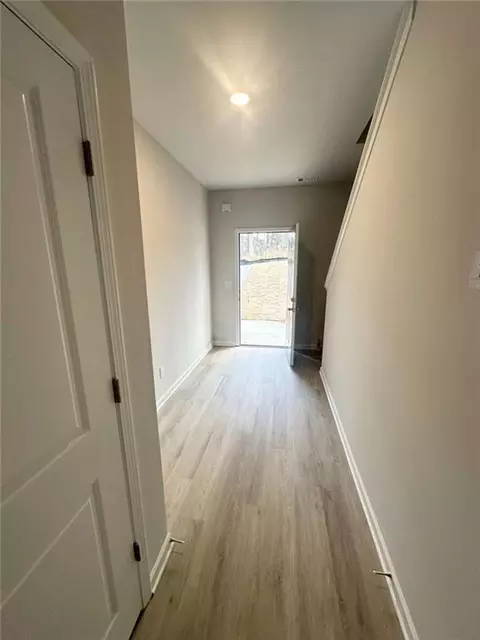 Entry Way - 131 Deer Xing, Temple, GA 30179 photo 3 of 5