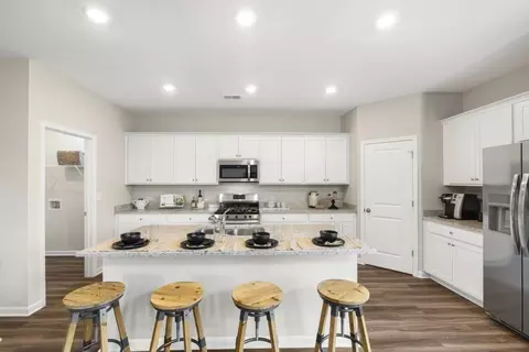 Kitchen - 1240 Arnhem Dr, Hampton, GA 30228 photo 1 of 4