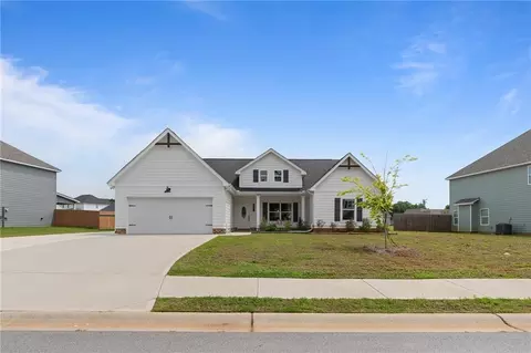 112 Springwood Dr, Carrollton, GA 30117