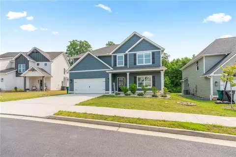 125 Kingston Cir, Carrollton, GA 30117