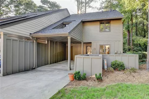 882 Cedar Canyon Sq SE, Marietta, GA 30067