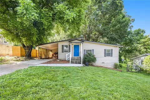 1636 Mary George Ave NW, Atlanta, GA 30318