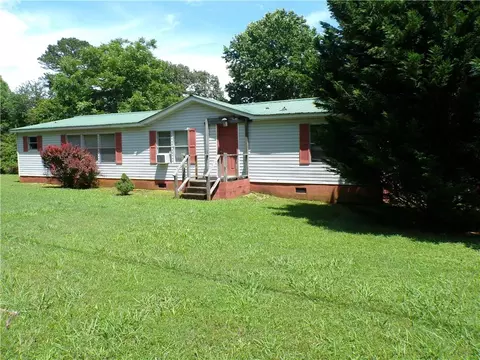 2870 Hitt Rd, Cumming, GA 30041