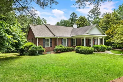 11270 Stroup Rd, Roswell, GA 30075