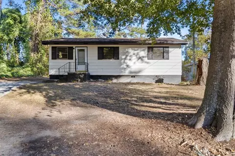 50 Evelyn Rd, Covington, GA 30016