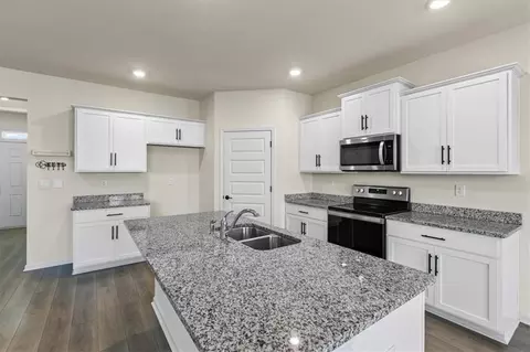 Kitchen - 2296 Waycross Ln, Dacula, GA 30019 photo 2 of 3