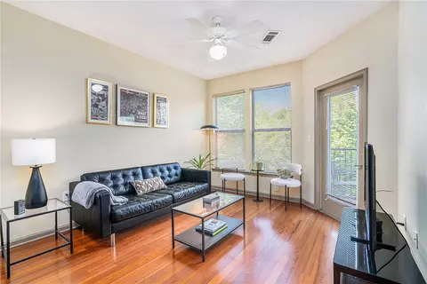 898 Oak St SW #3420, Atlanta, GA 30310