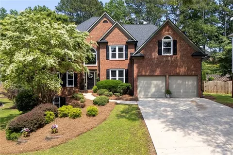 809 Hillcrest Ln, Woodstock, GA 30189