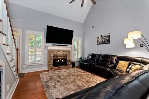 1132 Ivey Brook Dr, Bethlehem, GA 30620 photo 3