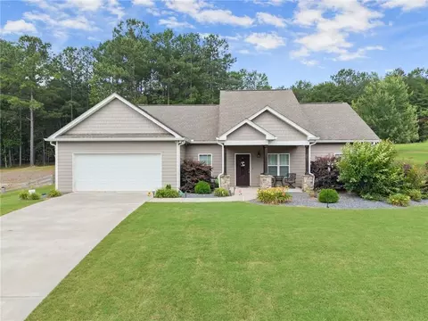 404 Miller Dr, Dawsonville, GA 30534