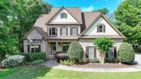 4478 Longmead Rd, Flowery Branch, GA 30542