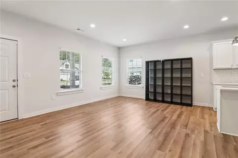 Living - 480 Oconner Blvd, Athens, GA 30607 photo 5 of 7