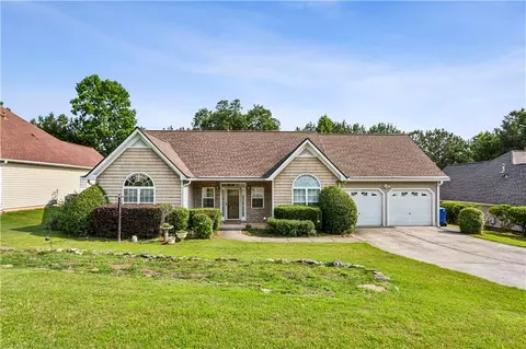 99 Rainwater Ln, Dallas, GA 30157