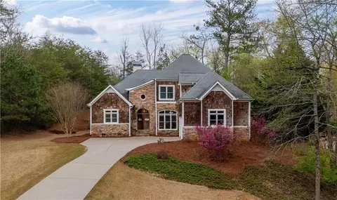 5955 Manchester Ln, Gainesville, GA 30506