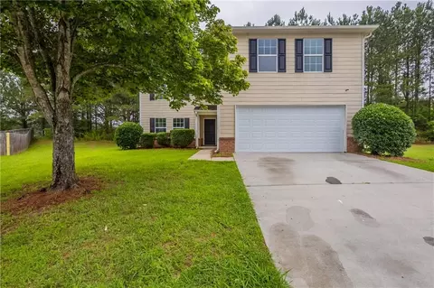 450 Pinevale Ct, Atlanta, GA 30349