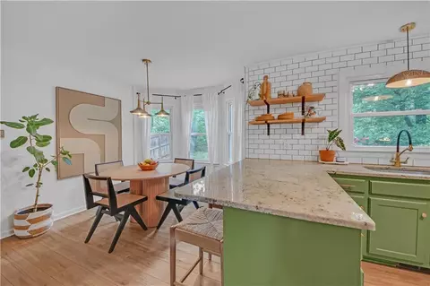 201 Tweed Ct, Sugar Hill, GA 30518