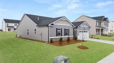 62 Defilippe Rd, Statham, GA 30666