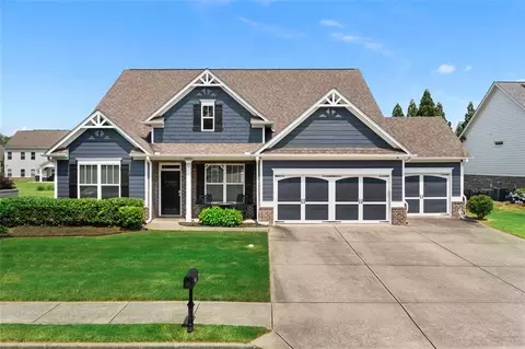 17 Twelve Oaks Dr SE, Cartersville, GA 30120