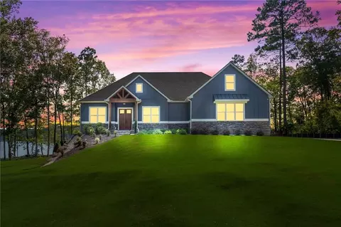 391 Ridge Point Dr, Monticello, GA 31064