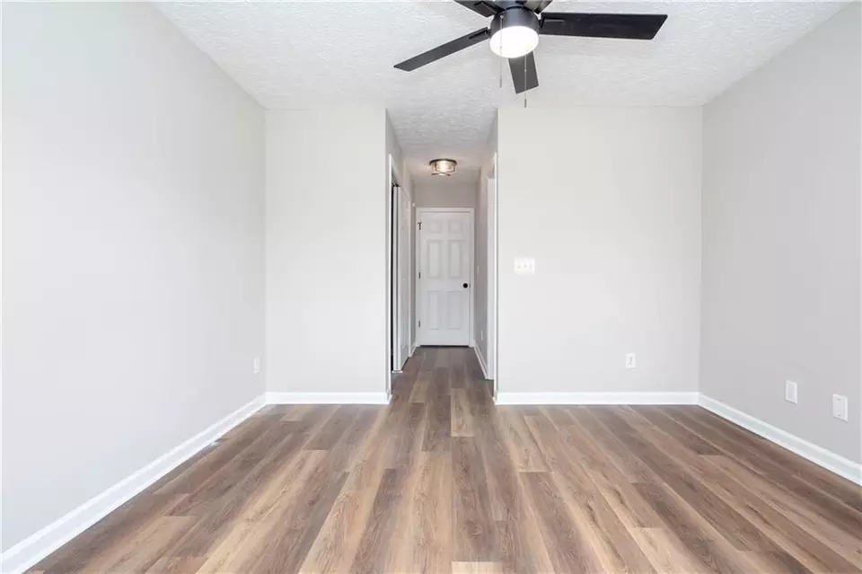Entry Way - 214 Chelsea Ct, Woodstock, GA 30189 photo 1 of 1