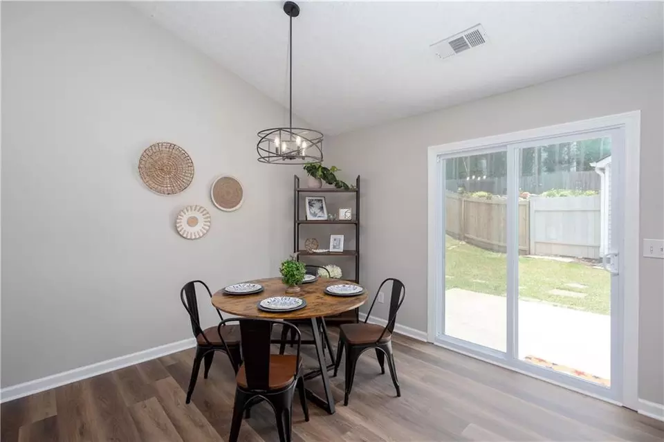 Dining - 214 Chelsea Ct, Woodstock, GA 30189 photo 1 of 1