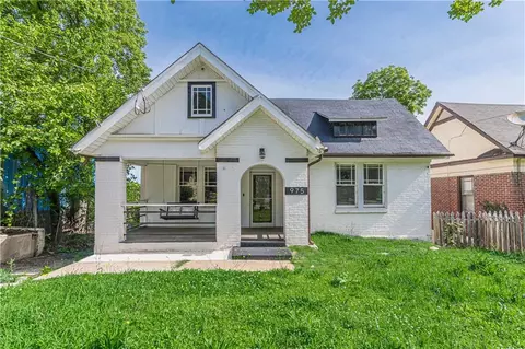 975 Dill Ave SW, Atlanta, GA 30310