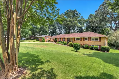 4177 Hapsburg Ct, Decatur, GA 30034