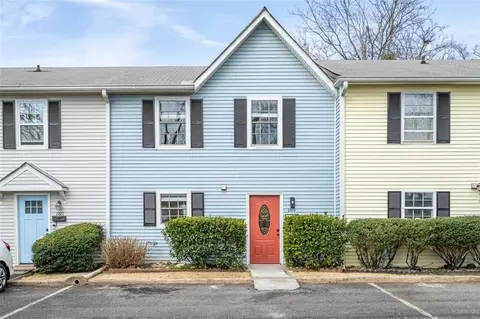 2859 Spring Villa Ln SE, Smyrna, GA 30080