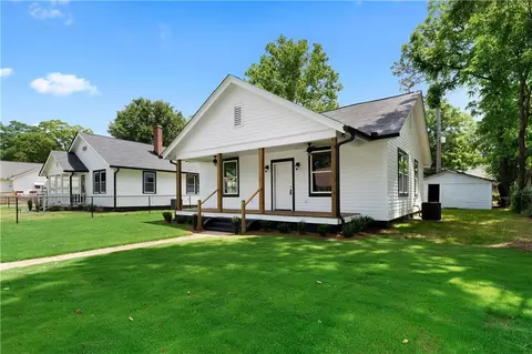 257 Litchfield St, Rockmart, GA 30153