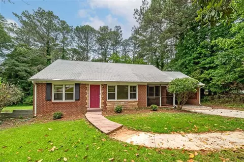 3080 Lynhurst Cir, Atlanta, GA 30311