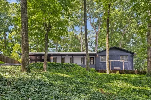 6878 Brandon Mill Rd, Sandy Springs, GA 30328