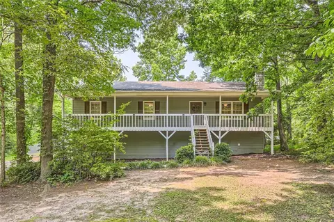 62 Sweetwater Pkwy, Powder Springs, GA 30127