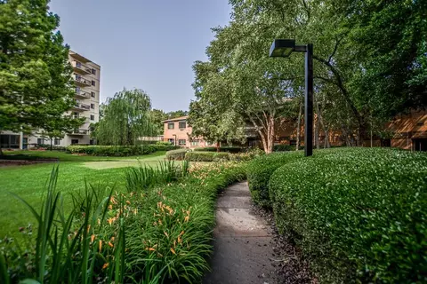 1800 Clairmont Lk #A226, Decatur, GA 30033