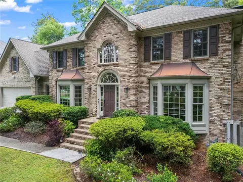 5460 Clinchfield Trl, Peachtree Corners, GA 30092