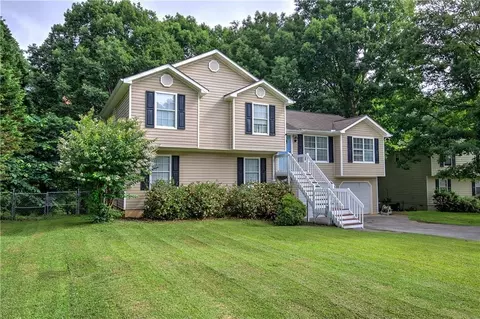 62 Lazy Water Dr SW, Cartersville, GA 30120