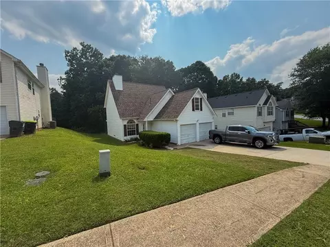 3269 N Winds Trl N, Douglasville, GA 30135