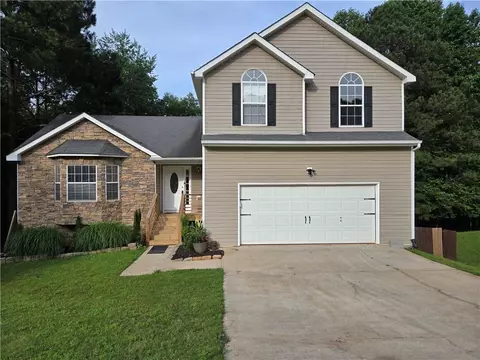 4284 Caroline Ct, Douglasville, GA 30135